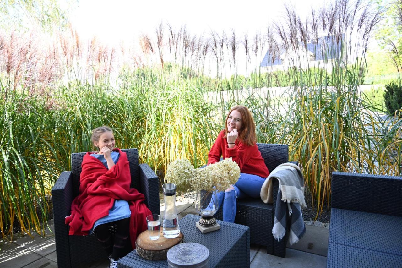 Apartamenty U Harrego II Przy Stawie Spa Klimatyzacja,Balkon,Sauna , Balia, Ogrod,Parking Kudowa Zdroj Luaran gambar
