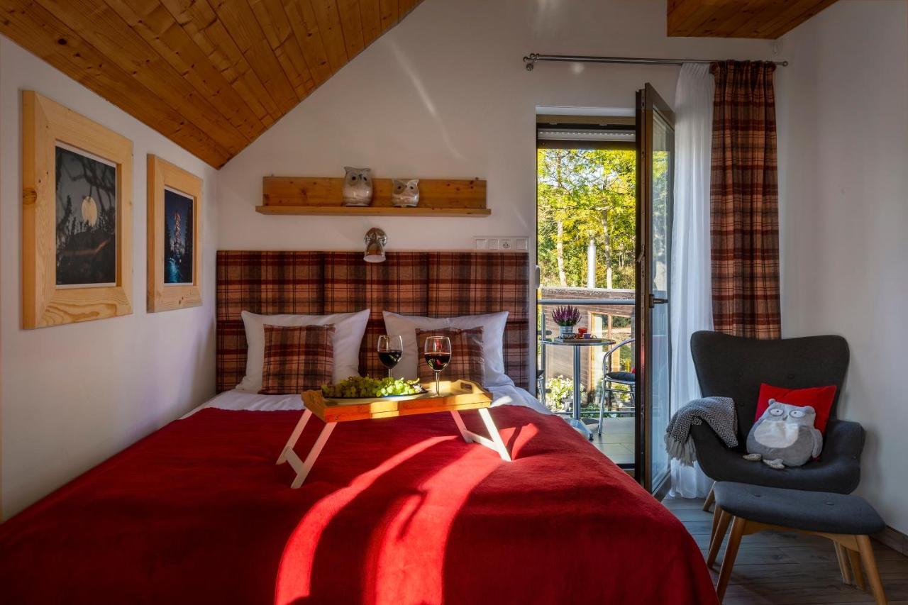 Apartamenty U Harrego II Przy Stawie Spa Klimatyzacja,Balkon,Sauna , Balia, Ogrod,Parking Kudowa Zdroj Luaran gambar