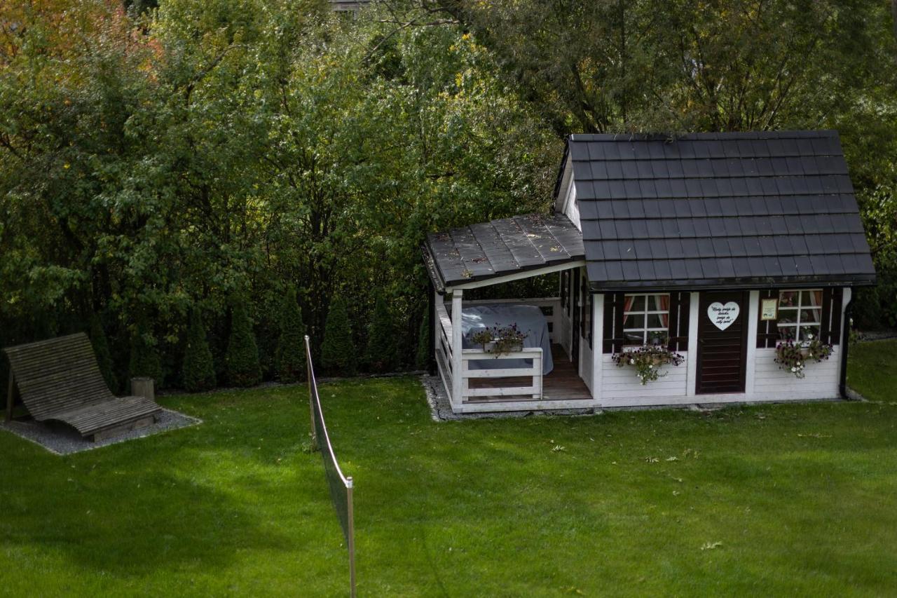 Apartamenty U Harrego II Przy Stawie Spa Klimatyzacja,Balkon,Sauna , Balia, Ogrod,Parking Kudowa Zdroj Luaran gambar