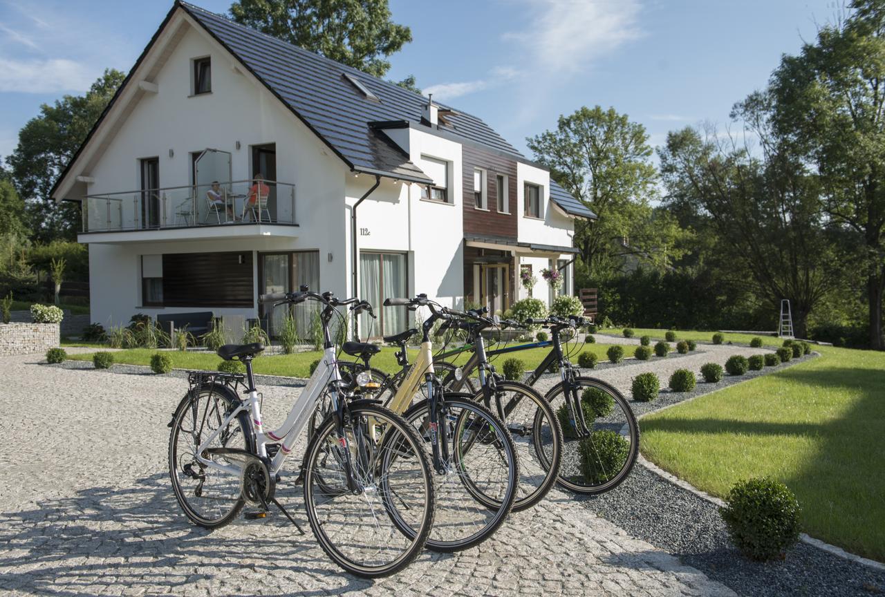 Apartamenty U Harrego II Przy Stawie Spa Klimatyzacja,Balkon,Sauna , Balia, Ogrod,Parking Kudowa Zdroj Luaran gambar
